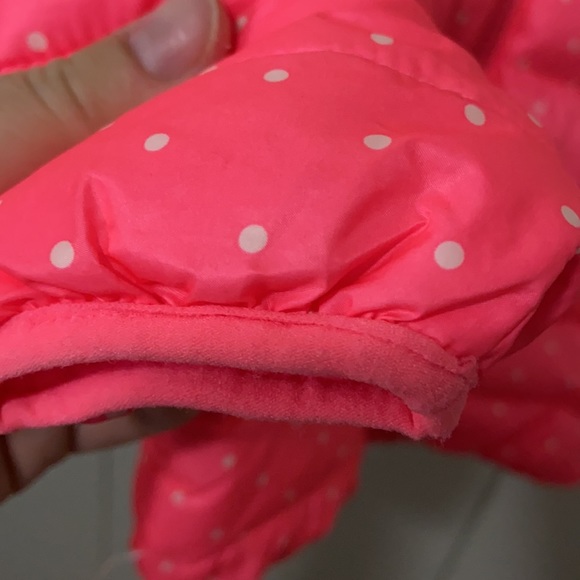 GAP Fluorescent Pink & White Spotted Puffer Coat - Picture 5 of 9